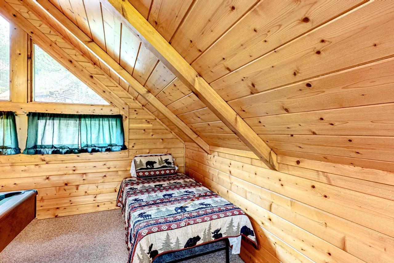 Daa Bear'S Lodge 蓋特林堡 外观 照片